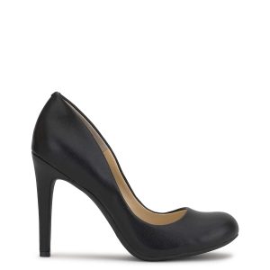 Calie Pump in Black
