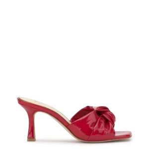 Evirra High Heel in Red Muse