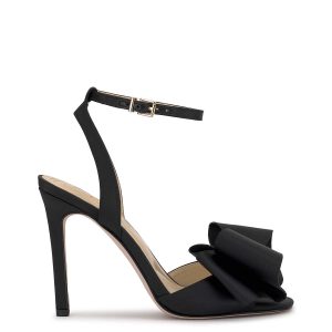 Olivine High Heel in Black