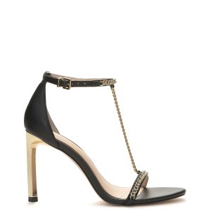 Qiven High Heel in Black